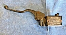 Kawasaki GPX750 Full bike stripped Clutch Master Cylinder With Lever T87 9463 