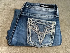 Vigoss The Chelsea Capri Size 7/8 Bling Rhinestone Thick White Stitch