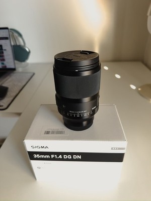 Sigma Art 35mm f/1.4 DG DN Lens for Sony E-Mount 67mm Filter (Open Box)