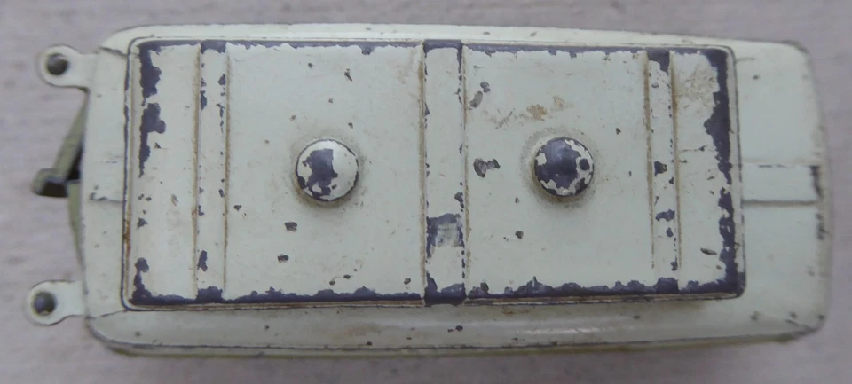 CORGI TOYS FORD THAMES 420 AIRBORNE CARAVAN 3.5" DIE CAST MADE IN GT BRITIAN - Image 4 of 4