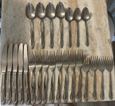 Majestic (Stainless) by Farberware 13% Chrome Korea 18/8 Glossy 24pc set