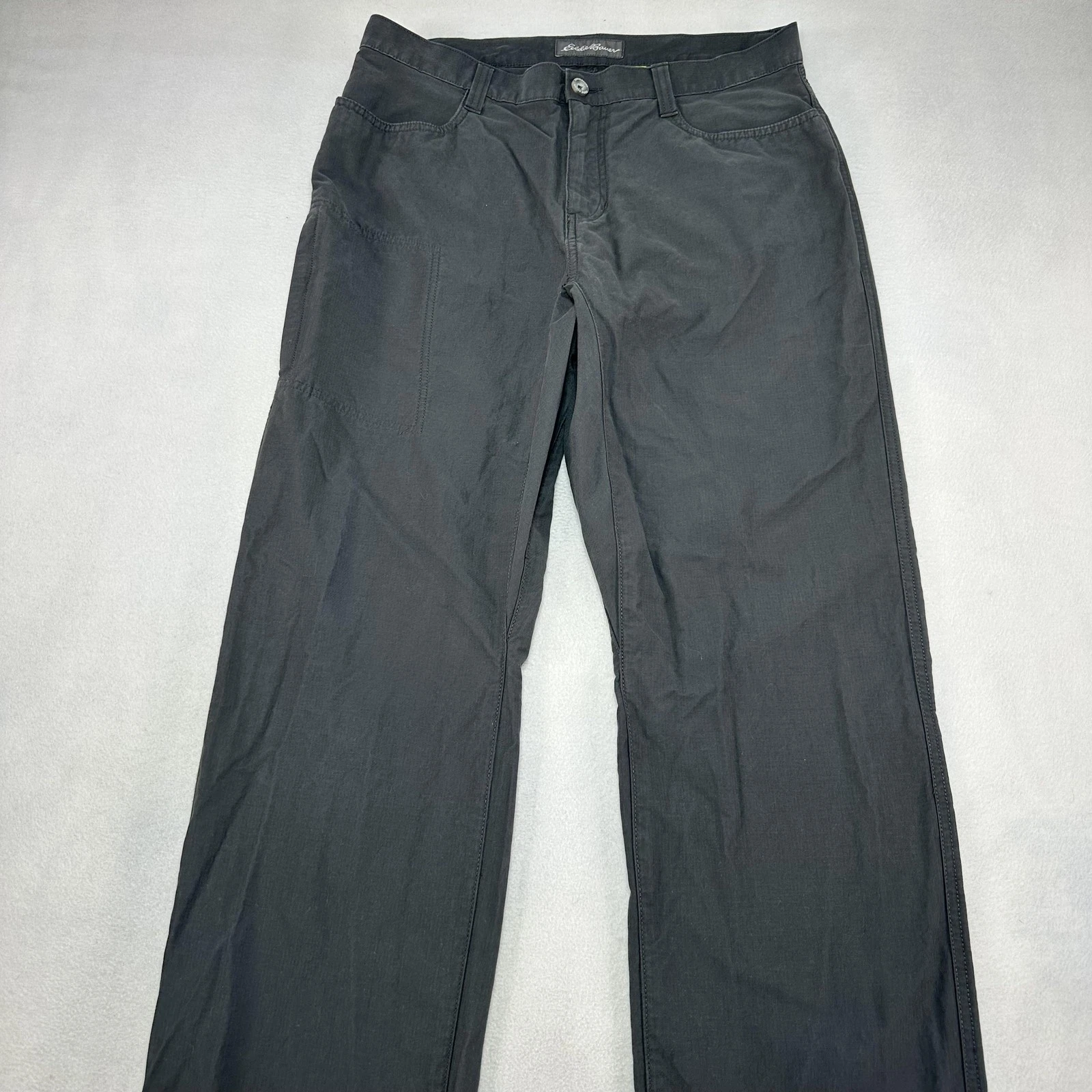 Eddie Bauer Pants Mens 33x34 Gray Travex Lightweight Chino Travel Hiking Outdoor