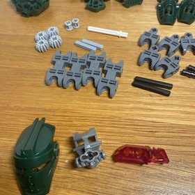 Replacement Parts LOT For LEGO BIONICLE: Toa Matau 8605  Head Mask Connector