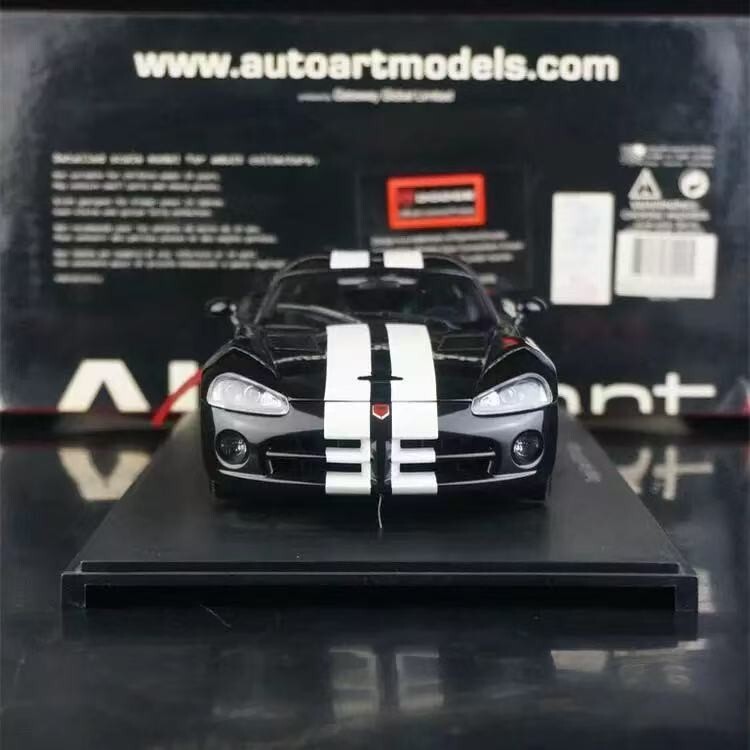 1/18 AUTOart ダッジ バイパー srt10 s-l400.jpg