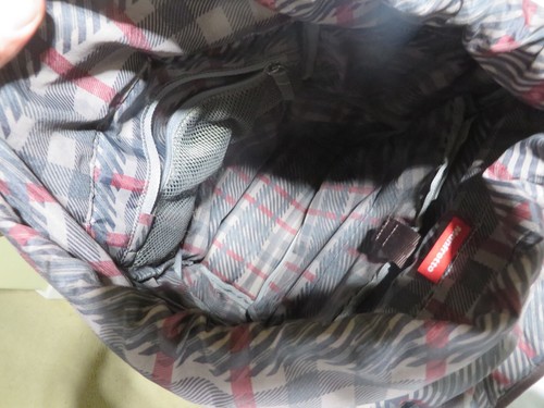 Manfrotto Camera Gear Backpack 18 x `12 x 8" flap-over top with drawstring - Picture 10 of 20