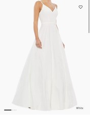 Mac Duggal White Spaghetti Strap V-Neck Dress  Spring Summer Wedding  Size 2