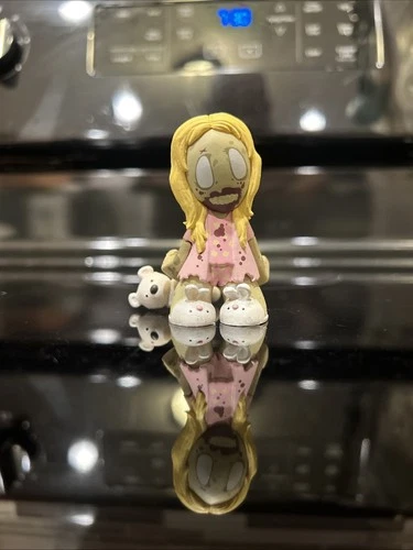 Funko Vinyl Mystery The Walking Dead SERIES 1 Teddy Bear Girl Walker Mini Figure