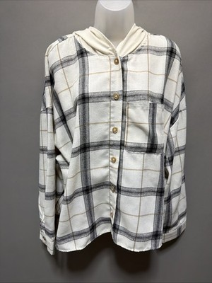 Charmed Hearts Women s Plaid Hooded Shacket  3X Button Up