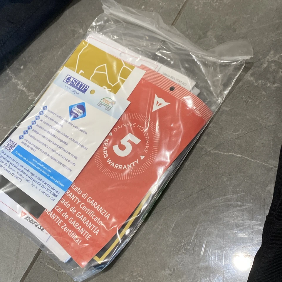 Pantalones de carreras de motocicletas Dainese Gore-Tex negros para mujer talla 40 pequeños EE. UU. *Nuevos* Foto 4 de 4