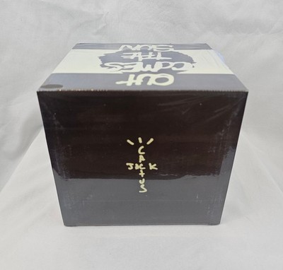 Travis Scott Cactus Jack x Fragment Daruma Doll Set Of 2 Blue 