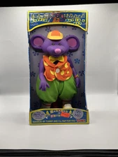 NIB Vintage 1997 Tomy Bananas In Pajamas Rapping Rat In A Hat Toy
