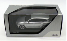 Die Cast Audi Q7 - Audi Collection 501.14.076.13 Scale 1/43 Foil Silver