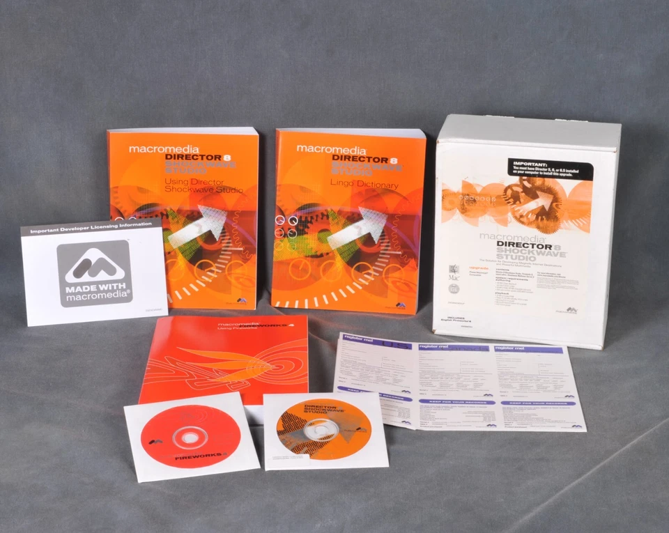 Macromedia Director 8 Shockwave Studio Upgrade & Fireworks 4 Complete for Mac - Image 3 of 4