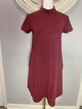 Simply Vera Floral Jacquard Mock Neck Trapeze Midi Dress W/Pockets Red - Size S