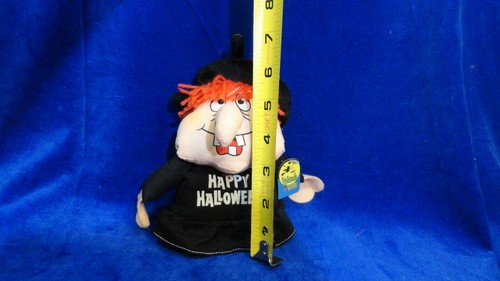 HALLOWEEN WANDA THE BRUCH 1982 WALLACE BERRIE CO peluche juguete 1982 RARO DE COLECCIÓN TIENE ETIQUETA - Imagen 2 de 5