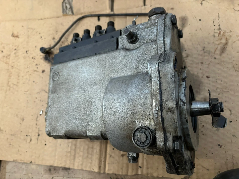 BOMBA INYECCIÓN TRACTOR DAVID BROWN 990 - MARCA SIMMS - NO PEGADA Foto 4 de 4