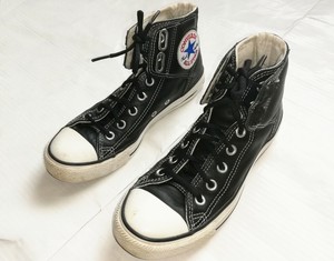 ladies white leather converse size 5