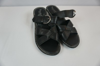 black chunky slides