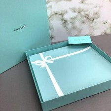 TIFFANY & Co Quadratischer Teller Band Blau Box Weiß mit Geschirr 9,4 Zoll/24...