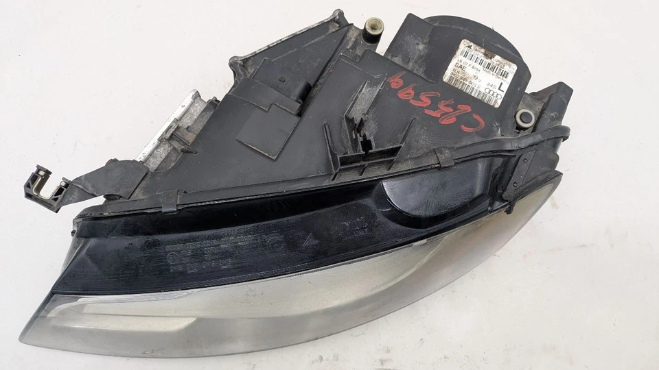 Used Left Headlight Assembly fits: 2010 Audi A4 Sdn xenon HID self adjusting opt Foto 2 de 4