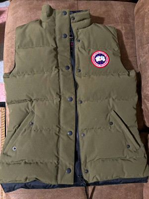 Canada Goose Men s Freestyle Down Puffer Vest Green S Arctic Program Zip Snap