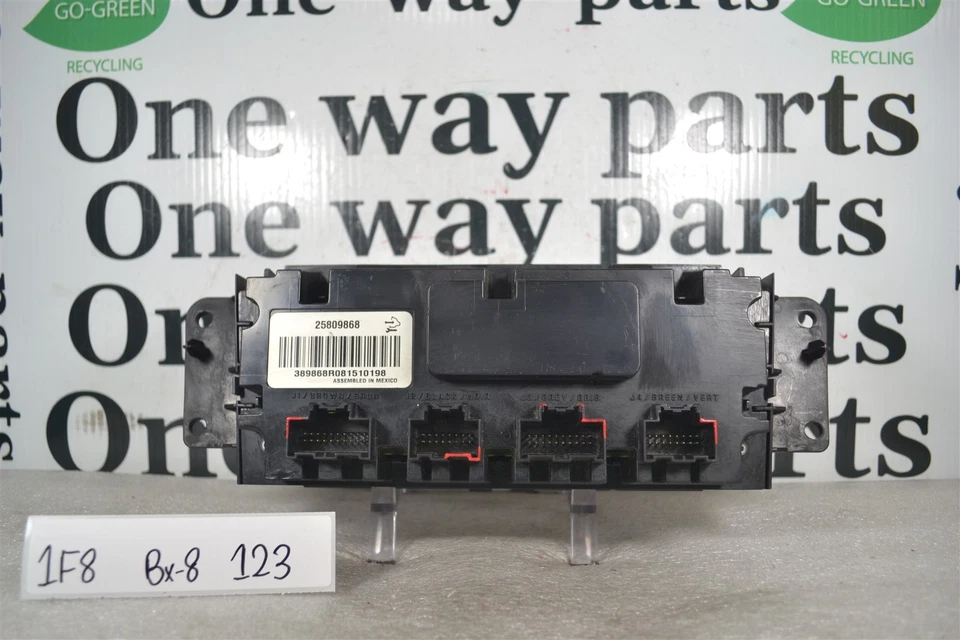 25809868 CADILLAC ESCALADE 2007-11 AC HEATER CLIMATE CONTROL Module 1F8 123 B8 - Image 2 of 3