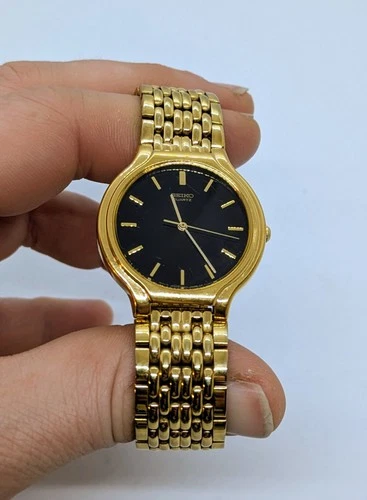 Vtg 1991 Seiko V701-6k58 Men's Quartz Watch Gold Tone/Black Face *Needs Battery*