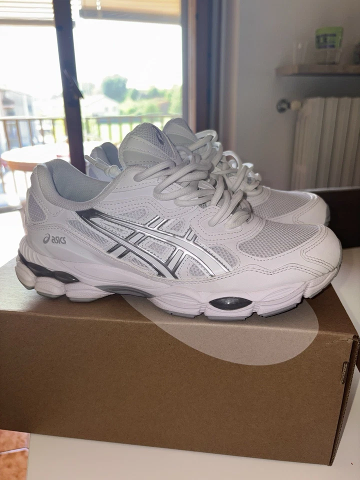 Asics Gel-NYC, foto 3 di 5