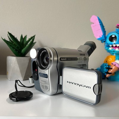 Sony Handycam DCR-TRV255E Hi-8 Cassette Camcorder Video Camera
