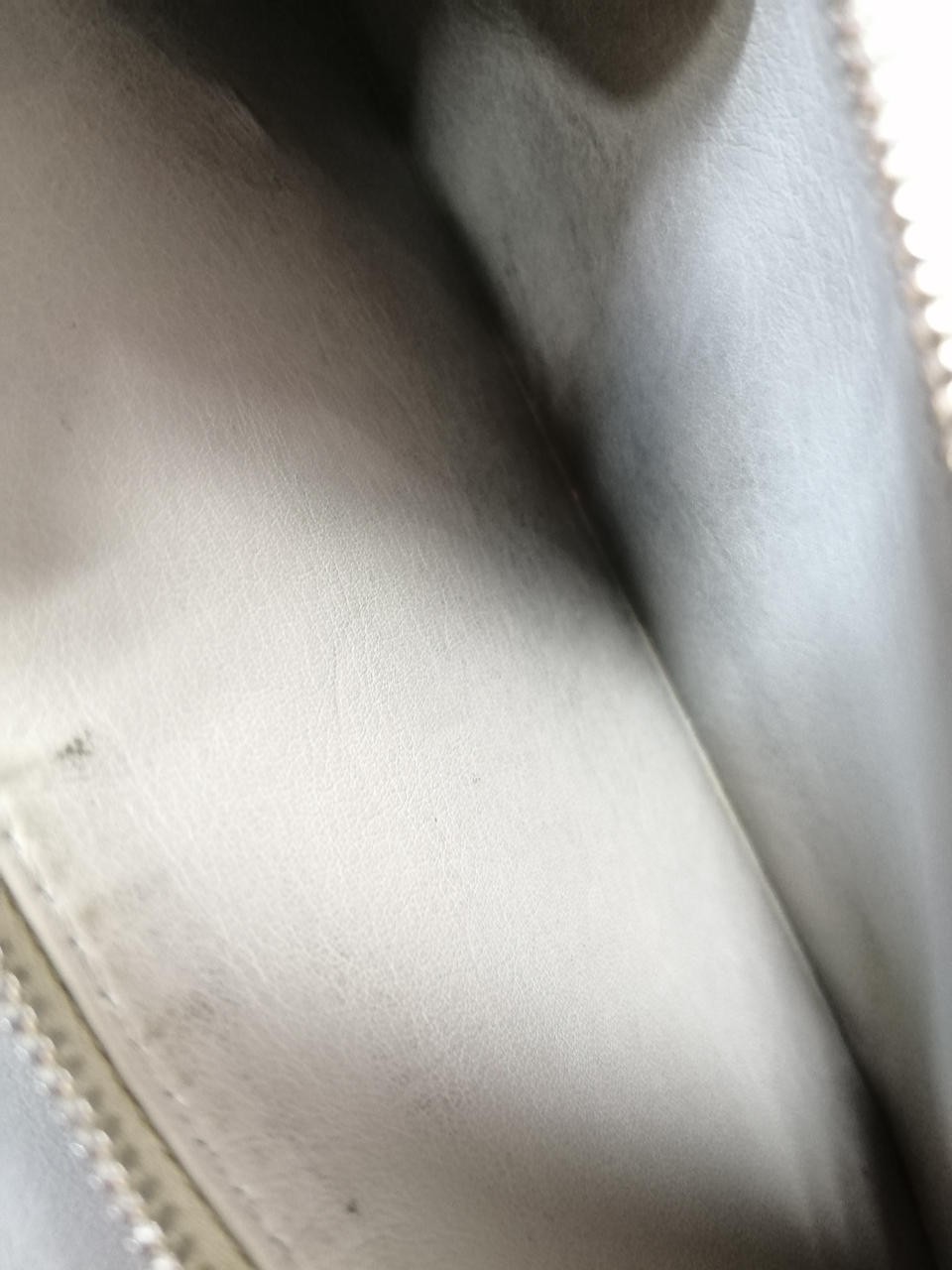 Pocket tri folded Model Condition considered CELI… - image 9