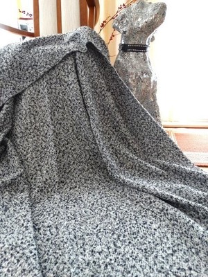 Wolldecke Plaid 140x200cm Wohndecke  100% Wolle  Schurwolle Schwarz/ Weiß Bouclé
