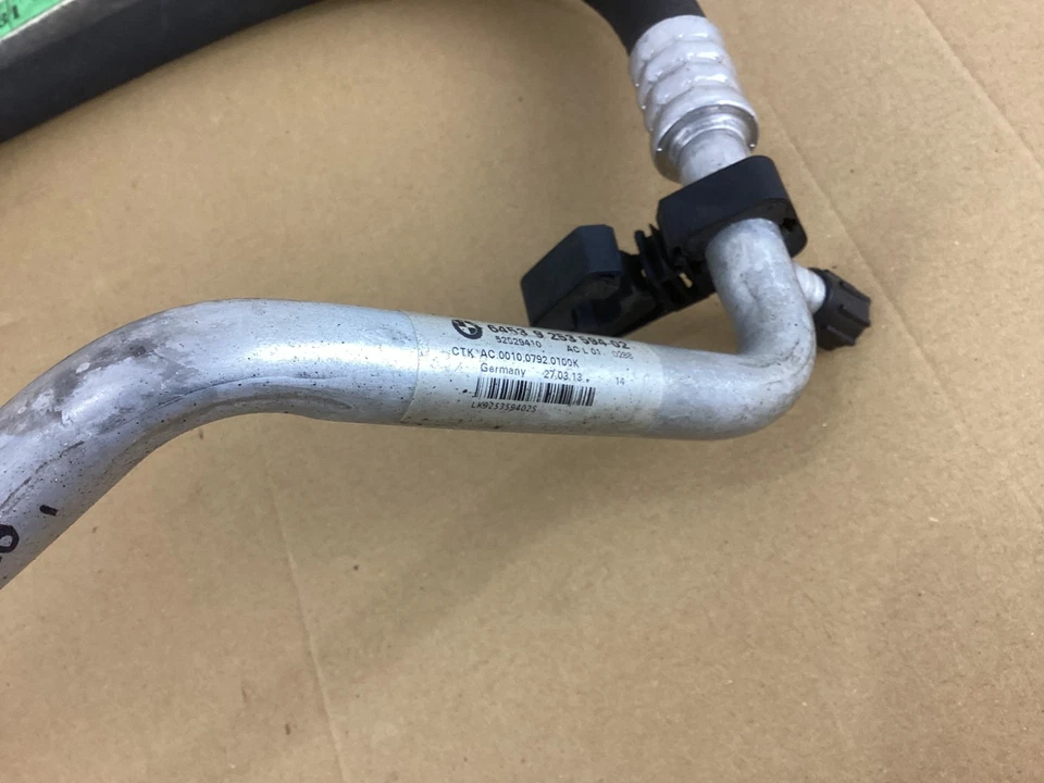 2012-2016 宝马 528i F10 交流电空调吸管线 9253594 原始设备制造商 — 第 3/4 张图片