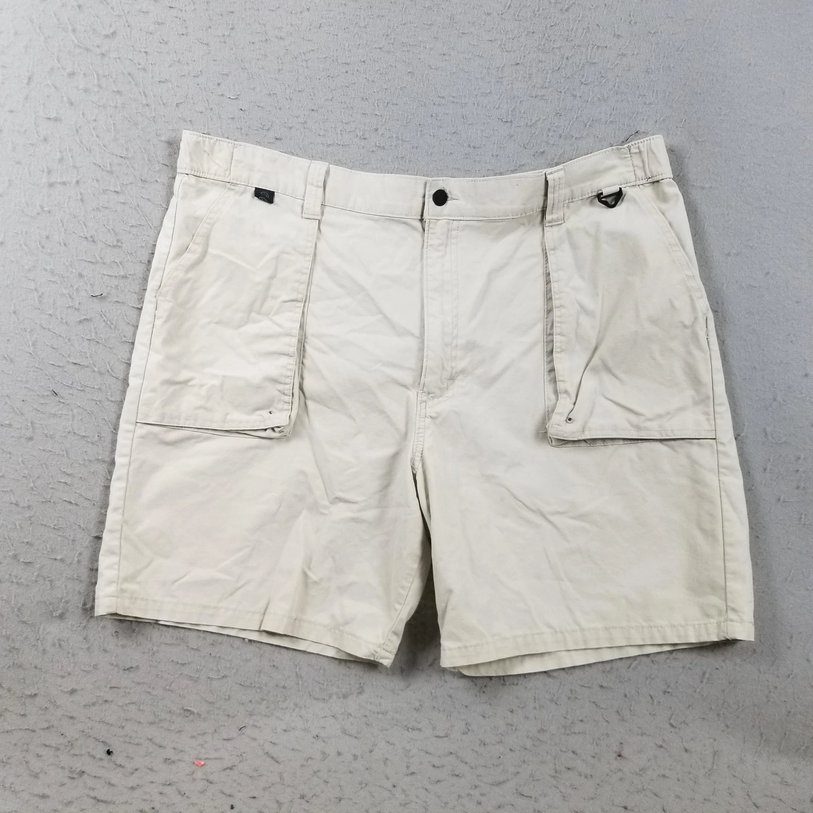 Wrangler Shorts Mens 40 Beige Cargo ATG Angler Fishing 9 Inseam Stretch Outdoor