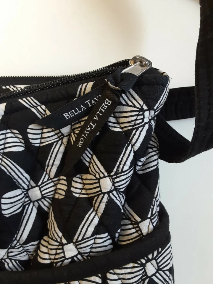Bolsa acolchoada Bella Taylor, bolsa de ombro, concha preta e branca 100% algodão usada - Imagem 4 de 4