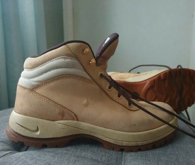 nike timberland style boots
