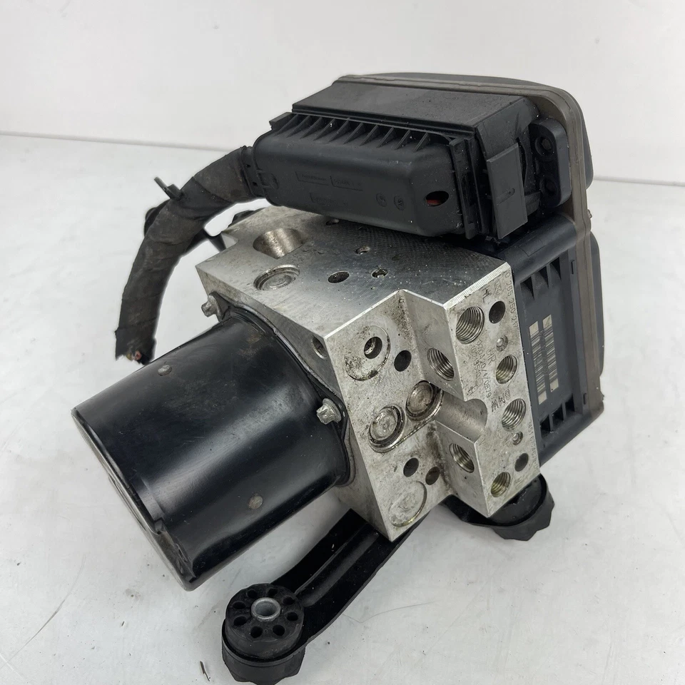 BMW 530i 535i 550i 650i 2008 2009 2010 ABS bomba actuador freno antibloqueo fabricante de equipos originales Foto 4 de 4