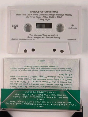 Christmas Holiday Music Carols of Christmas Vintage 1989 Hallmark TESTED - Picture 5 of 5