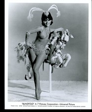 CLAUDIA CARDINALE in BLINDFOLD Original 1965 Leggy Sexy 8 x 10 Showgirl Photo vv