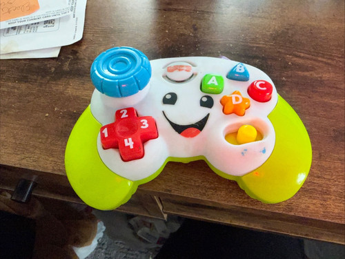 Fisher Price 2018 Laugh And Learn Game Controller Lights Sounds Music Baby Toy