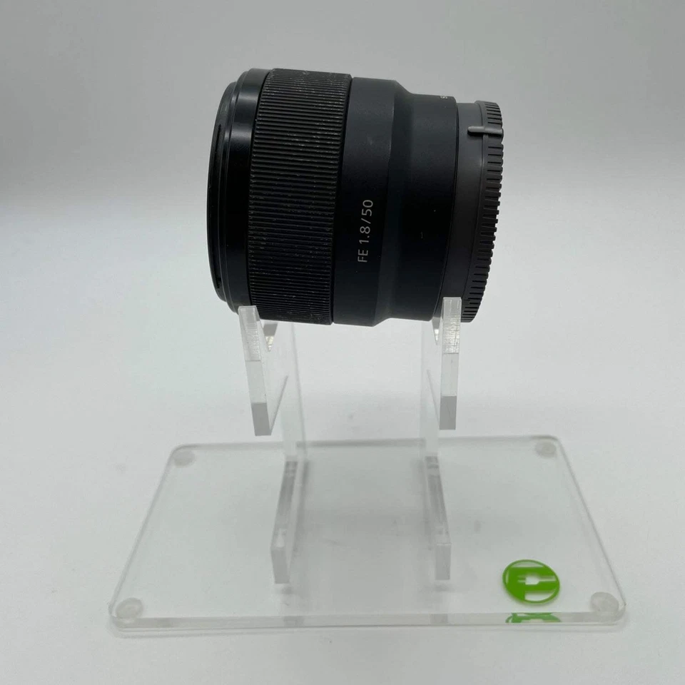 Sony SEL50F18F 50mm f/1.8 E-Mount Prime Lens SEL50F18F Lens - Image 3 of 4