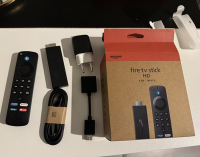 Amazon Fire TV Stick HD 1080p 8 GB Wi Fi HDMI Streaming Dongle Schwarz