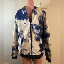 Guess Men's XL Bomber Jacket Blue and White cow print double zip faux fur