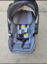 Graco SnugRide 35 Lite LX Infant