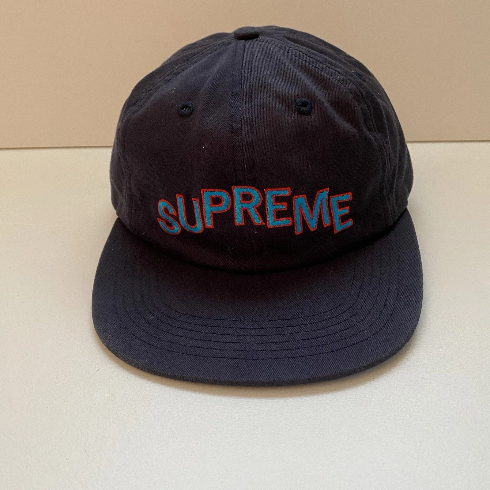 Casquette chapeau SUPREME New York Stepped Arc 6 panneaux MARINE réglable F/W 2017 BOGO