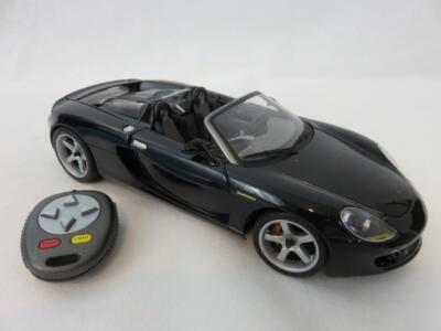 Maisto Black Porsche Carrera GT Convertible Diecast Car 1/18 Scale