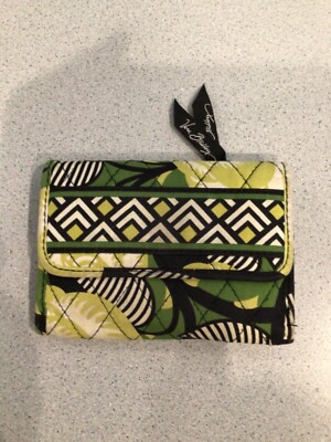 EUC Vera Bradley wallet green black trifold zippers snaps