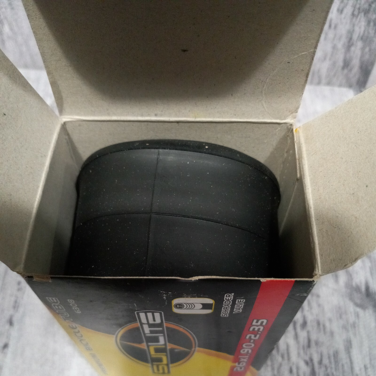 Two (2x) Sunlite Inner Tube Schrader Valve Bicycle Tubes 26 X 1.95 2.