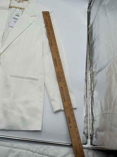 WAYF Womens white Blazer, Size Large New B - Picture 8 of 10
