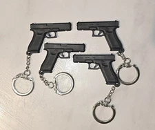 4 GLOCK 17 Gen5 AUSTRIA 9X19 9MM Mini Firearm Handgun Pistol Plastic KEYCHAIN