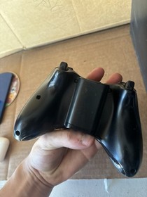 Xbox 360 S Slim Console Bundle, Controller Tested Working 250HDD